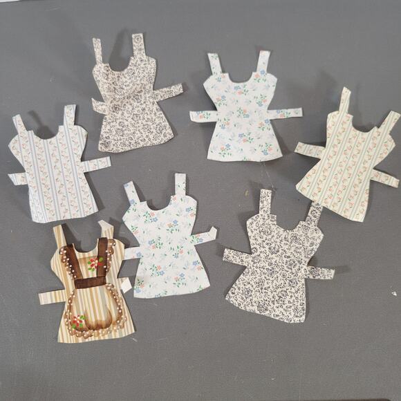 Vintage Wooden Paper Dolls with Handmade Outfits Set of 2 Collectible - Picture 12 of 16